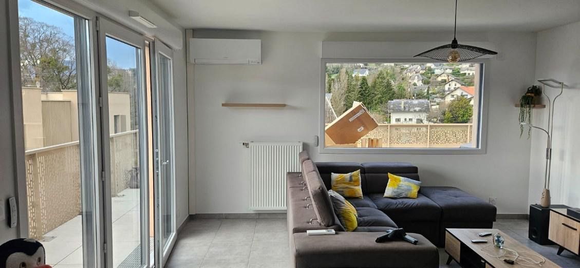 Climatisation murale dans un salon