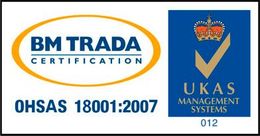 Un logotipo para la certificación BM Trada y los sistemas de gestión UKAS