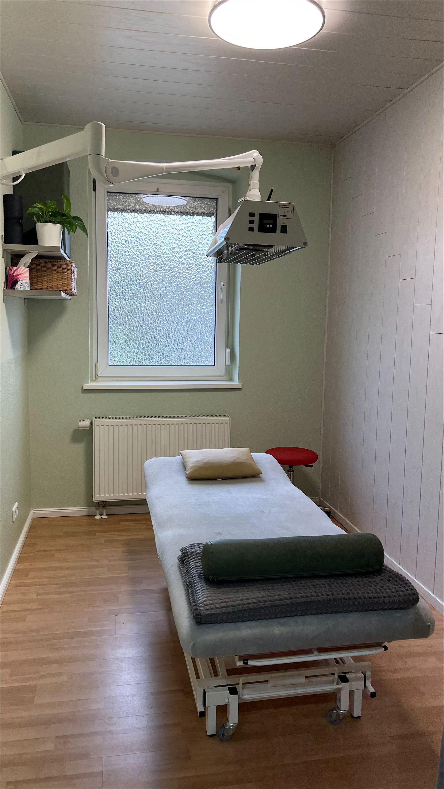 Behandlungsliege