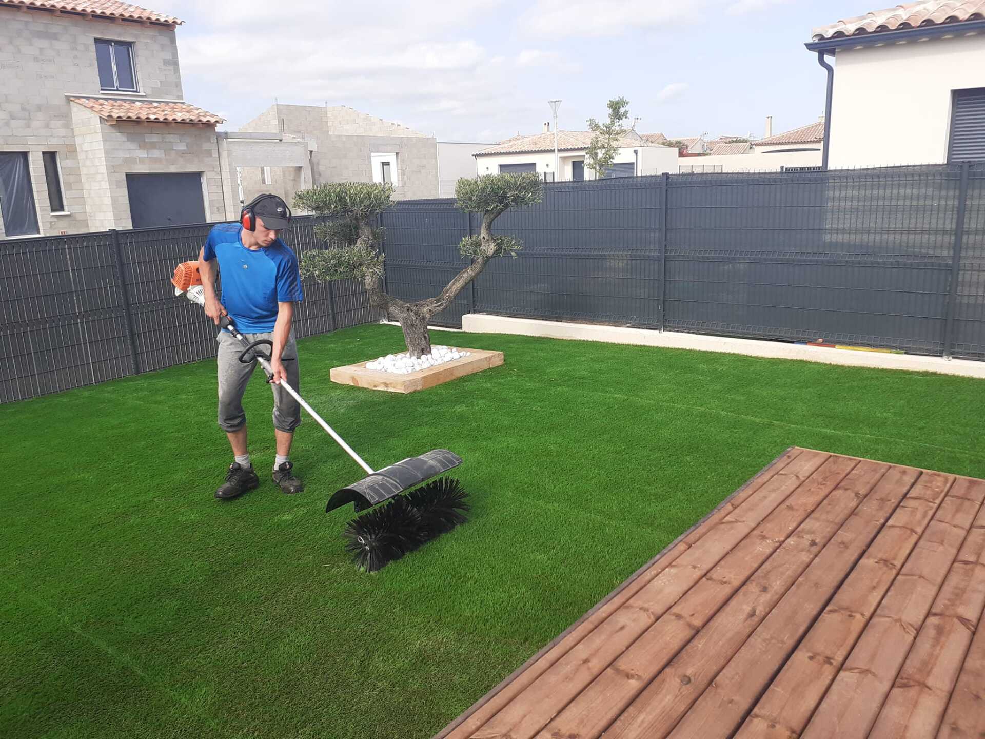 Entretien de pelouse