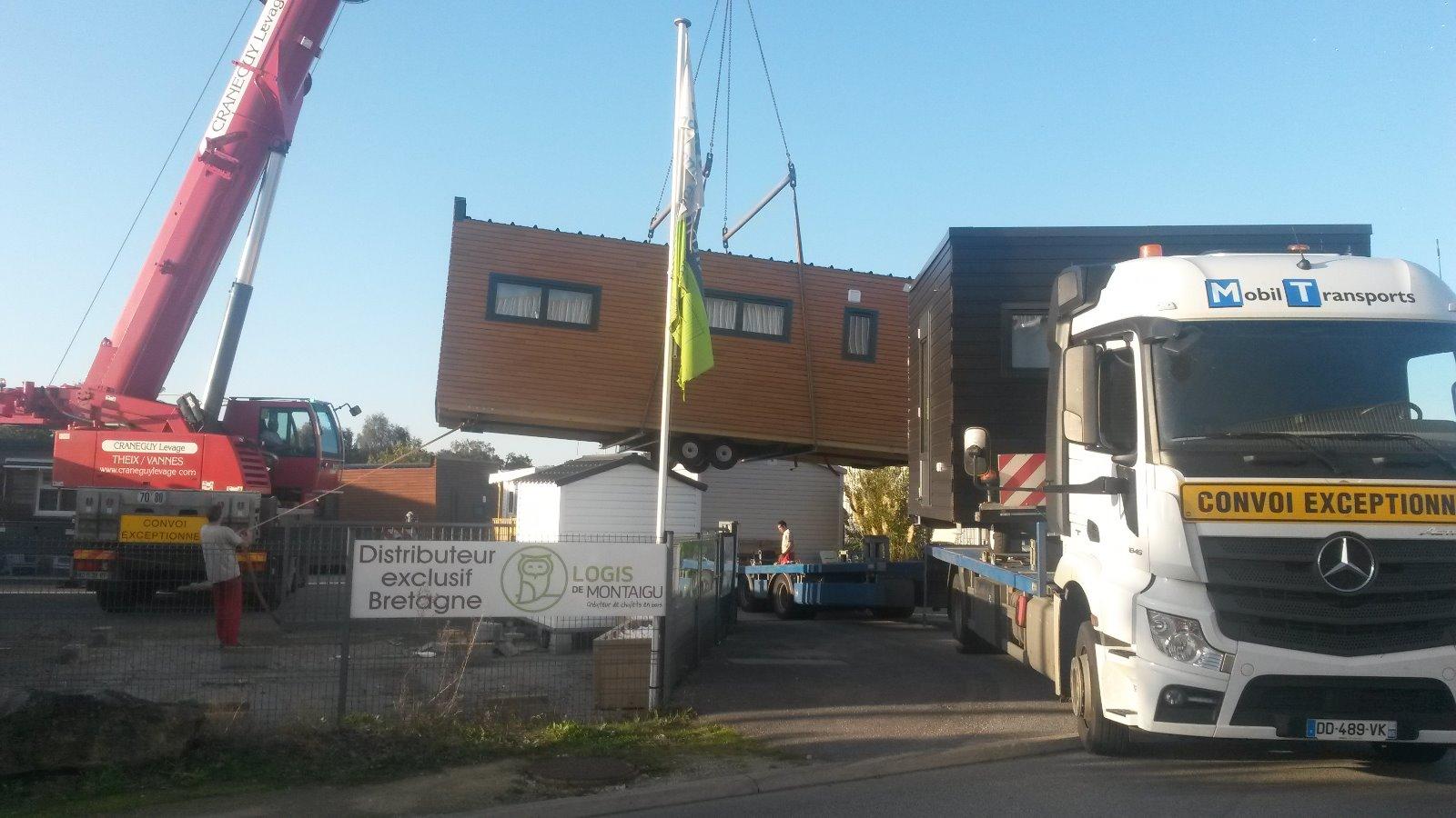 Grutage d'un module non roulant à Vannes 56