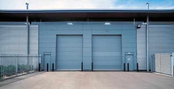 Garage Chaillois - portes de hangar