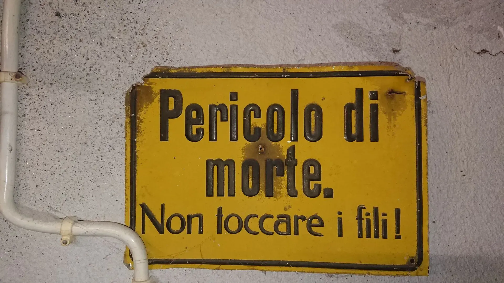 Schild italienisch