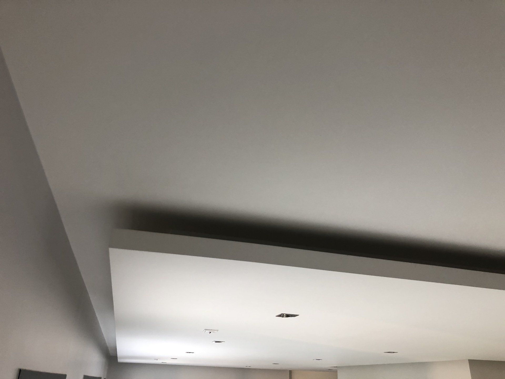 Faux plafond pour décorer une pièce
