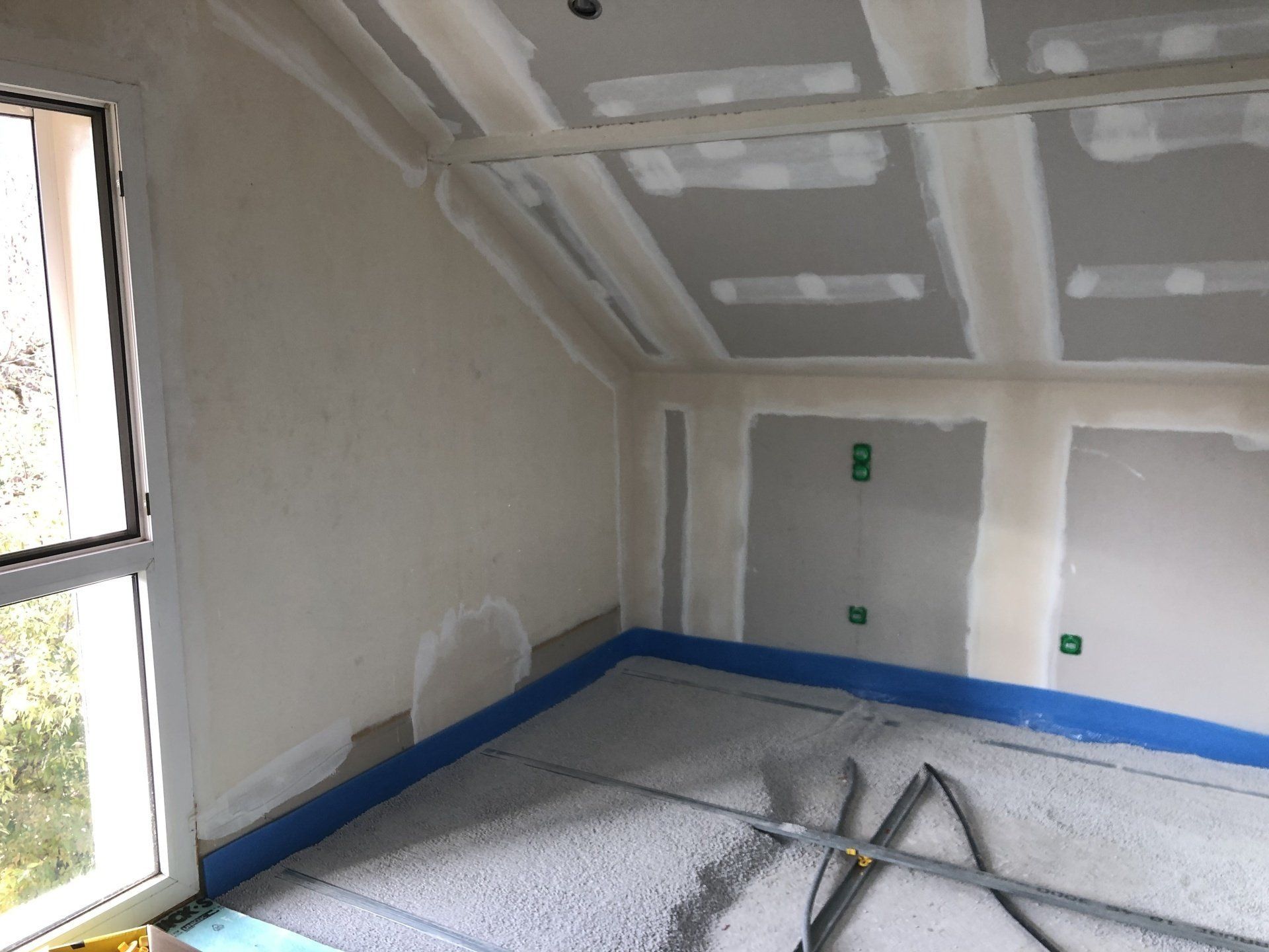 Pose de plaques de plâtre