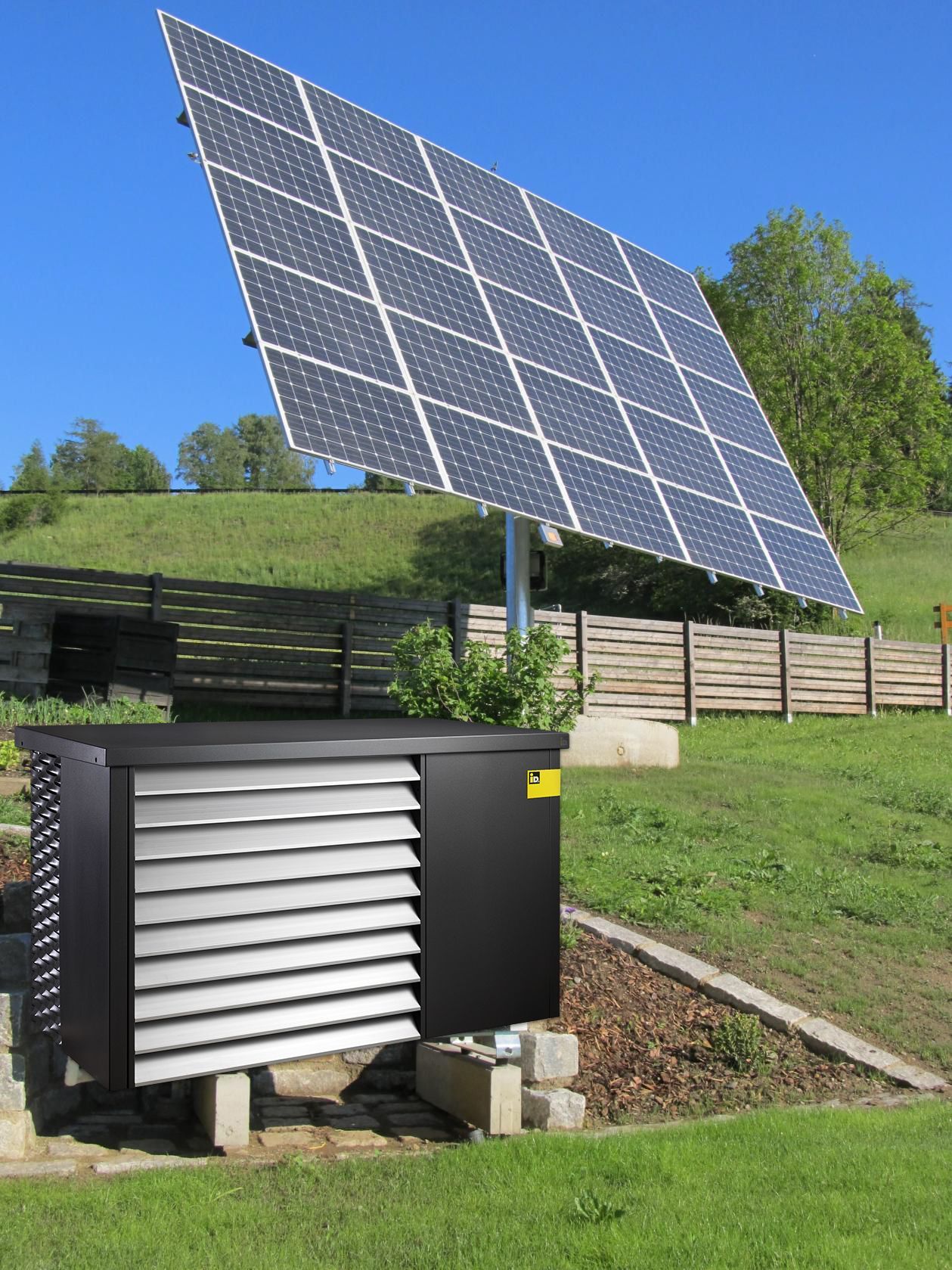 Eine Klimaanlage ist mit einem großen Solarpanel verbunden