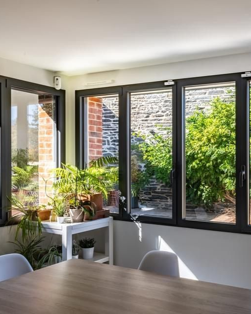 Fenêtre à quatre vantaux