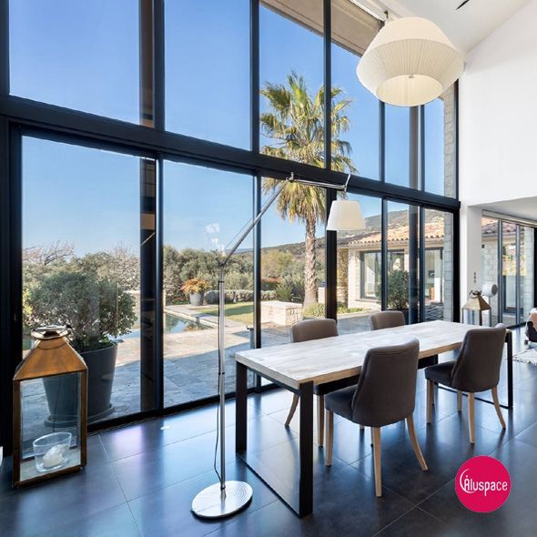 Grandes ouvertures : baies coulissantes