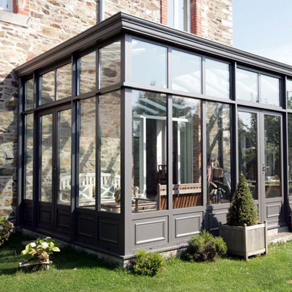 Véranda à l'ancienne, style art nouveau