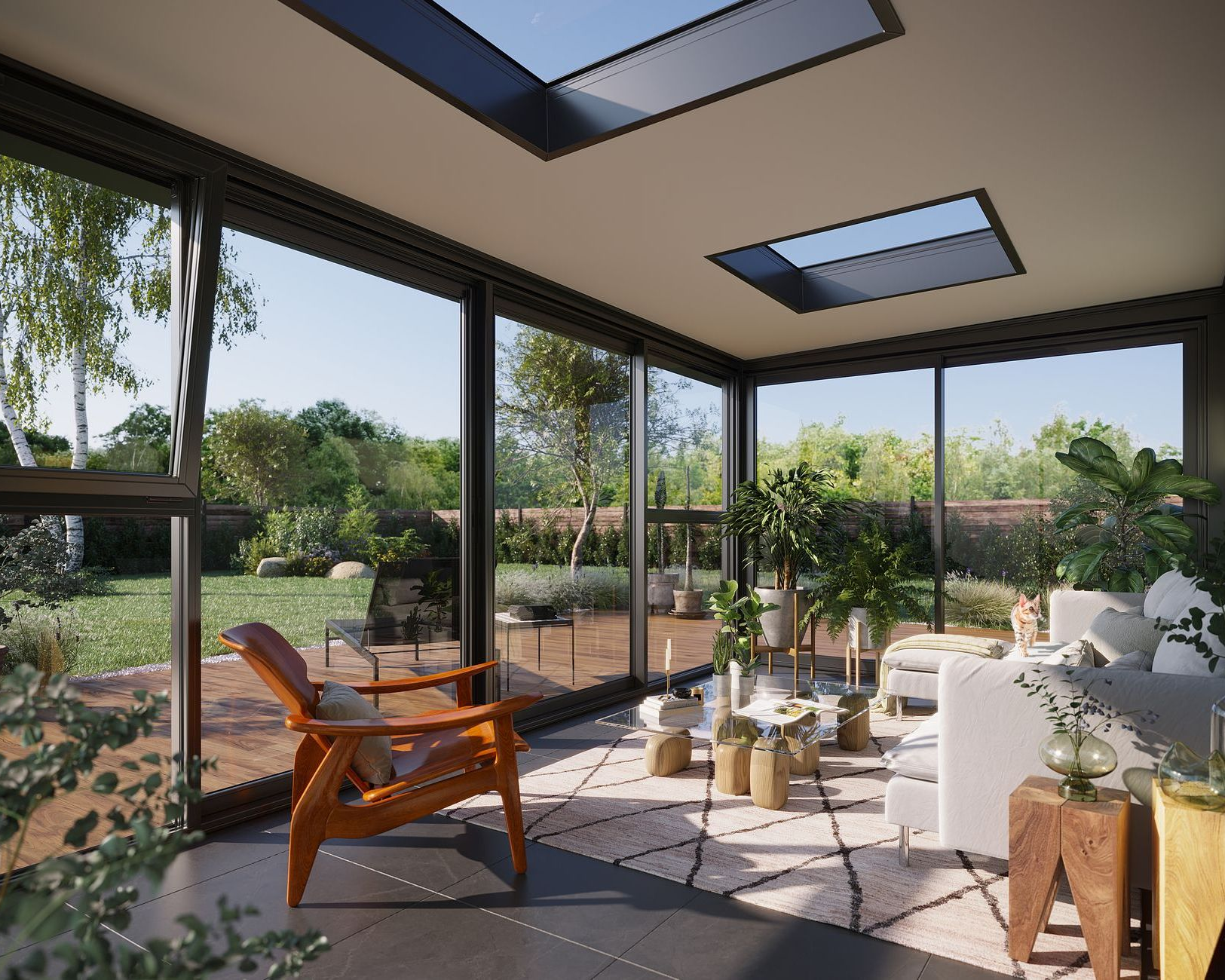 Véranda avec de grandes fenêtres, une vue sur l'extérieur et un fauteuil moderne.