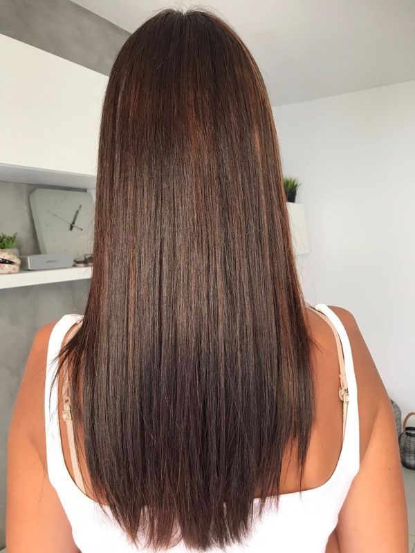 capelli lisci castani