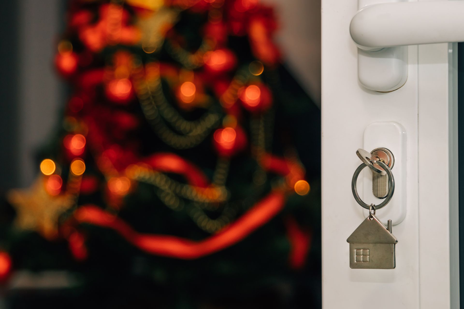 Sicher abgeschlossene Tür während der Feiertage