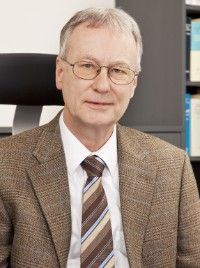 Notar und Rechtsanwalt Rainer Dettmer