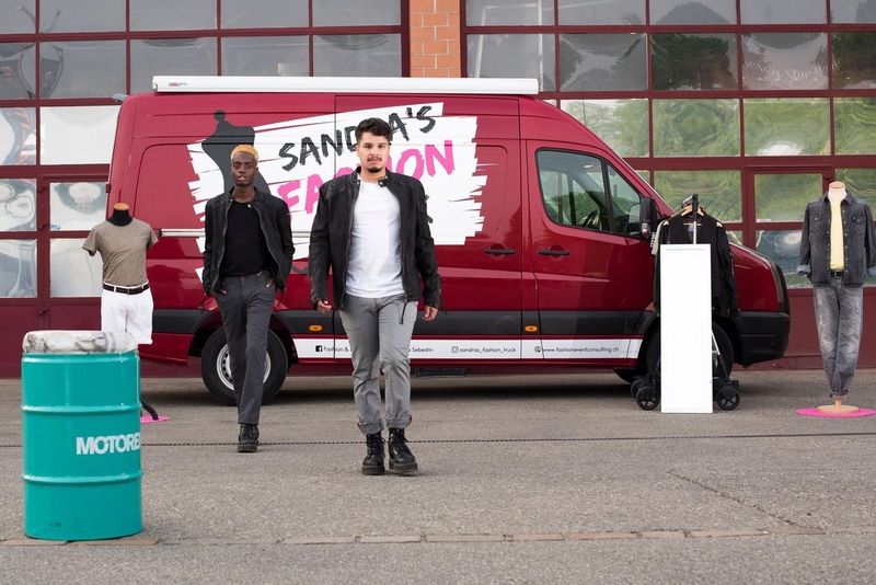 Sandras Fashion Truck