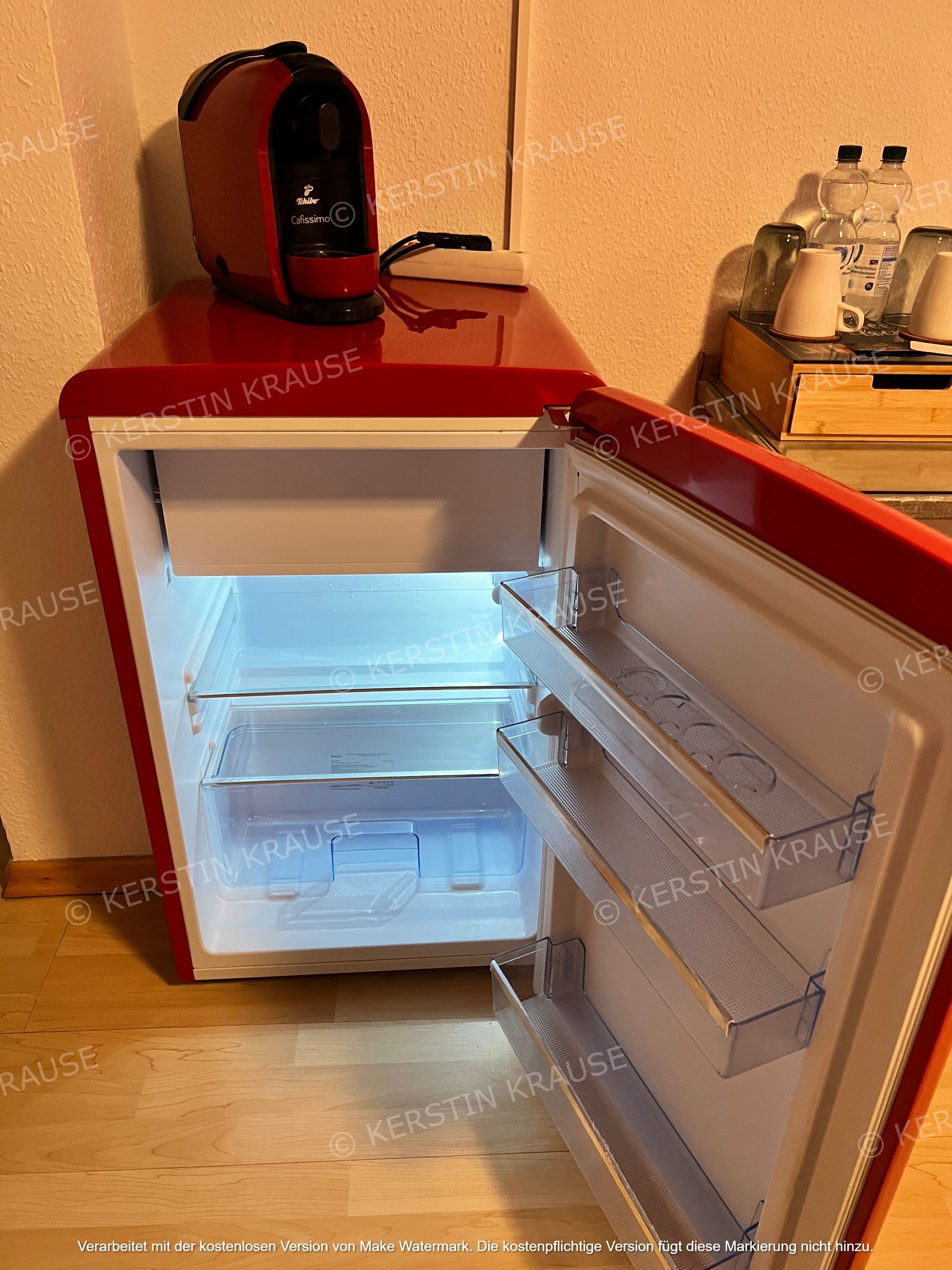 K. Krause Zimmervermietung Salzgitter Heerte -  Kühlschrank