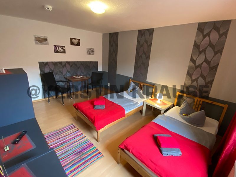 Zimmervermietung K. Krause Wohnung Salzgitter Thiede 2. Schlafzimmer