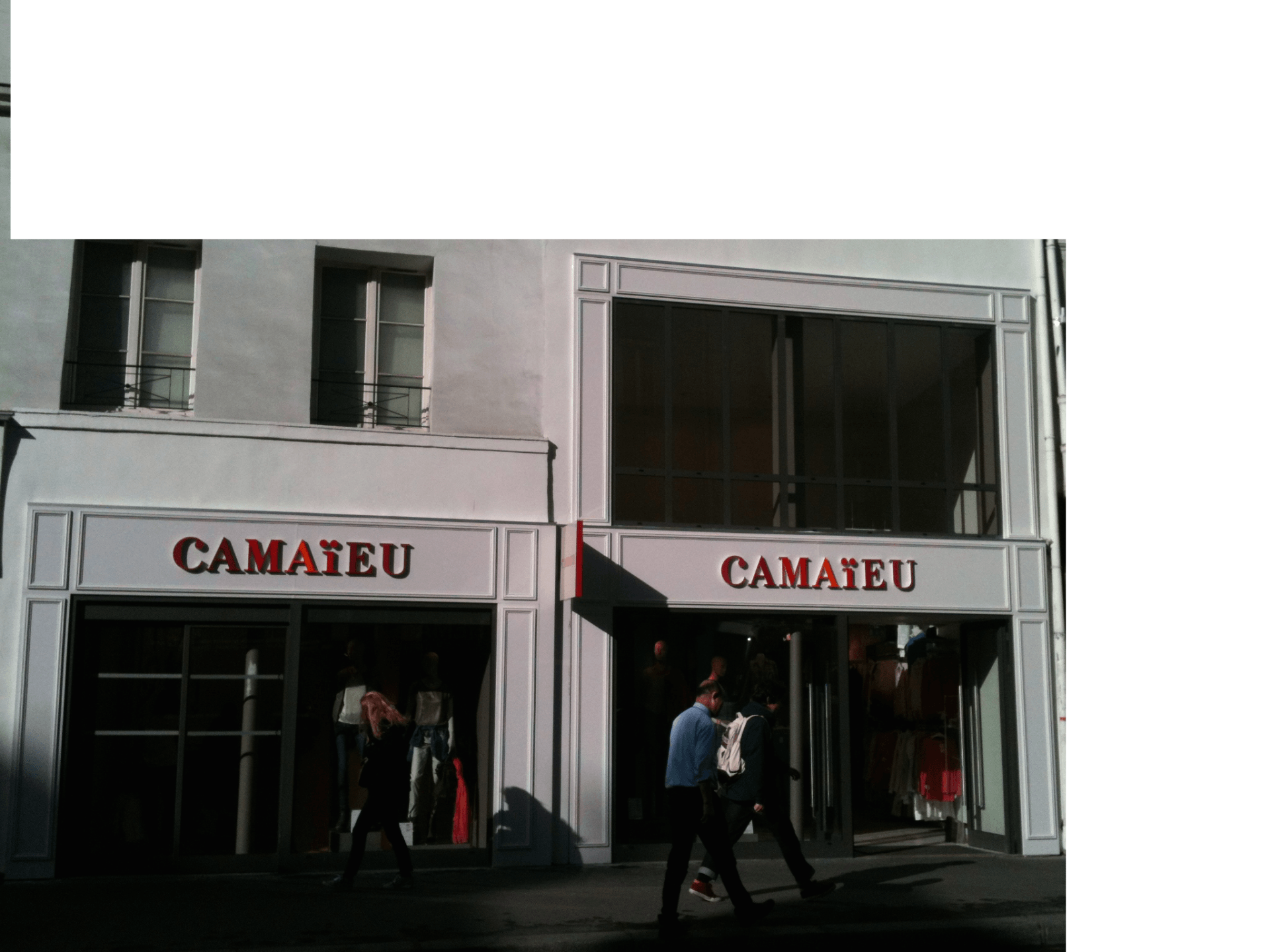 Camaïeu habillage bois moulure miroiterie