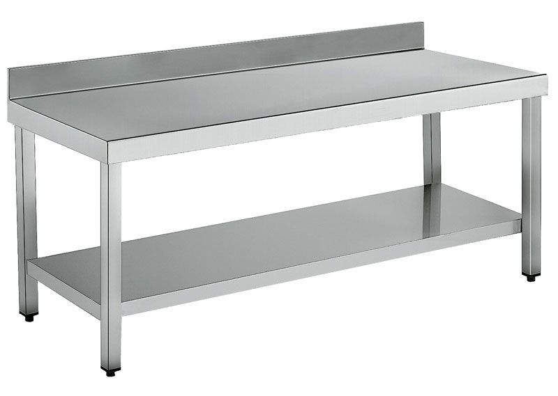 Una mesa de acero inoxidable con un estante debajo.