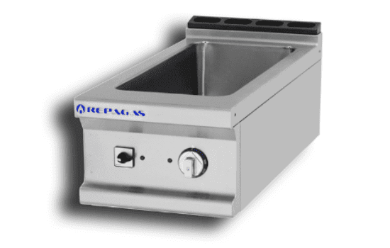 Un fregadero de acero inoxidable con la palabra Hermes.