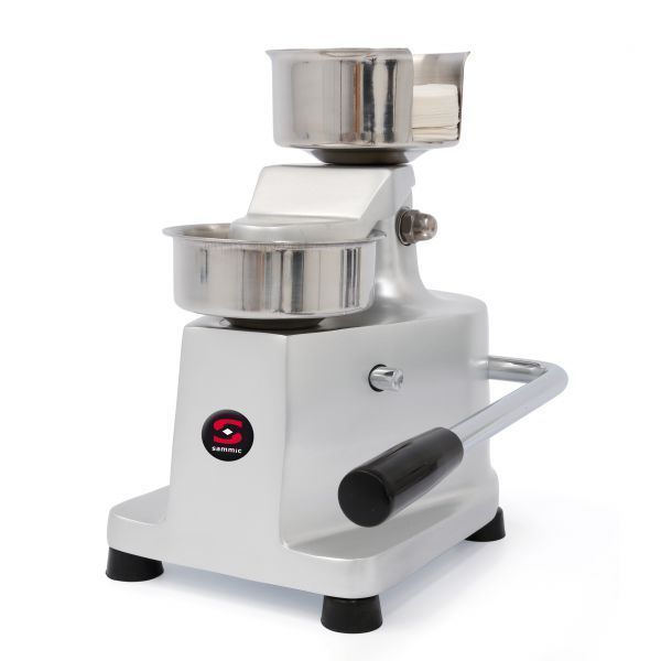 Una prensa para hamburguesas de acero inoxidable con mango negro