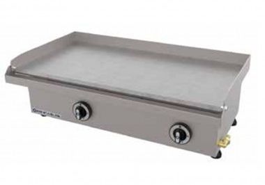 Una plancha de acero inoxidable con dos quemadores sobre un fondo blanco.