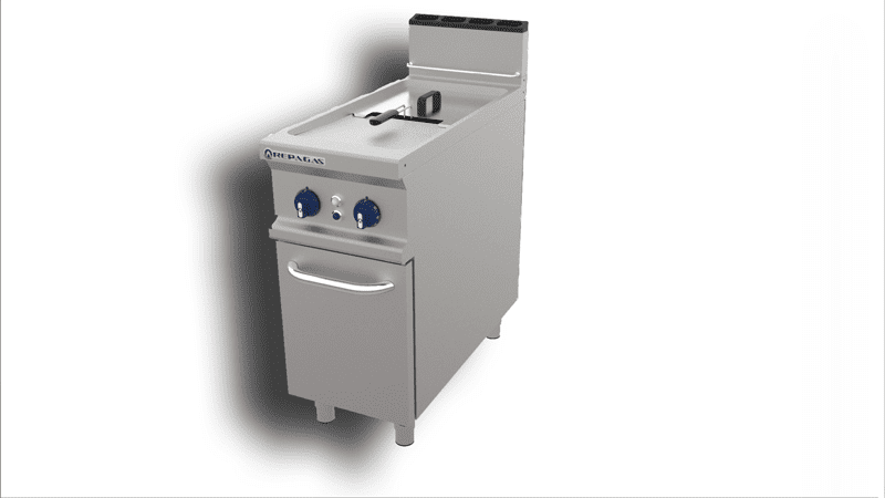 Una freidora de acero inoxidable con un gabinete debajo.