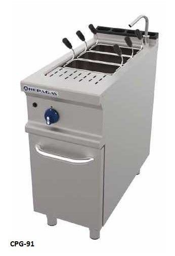 Una olla para pasta de acero inoxidable con un mueble debajo.