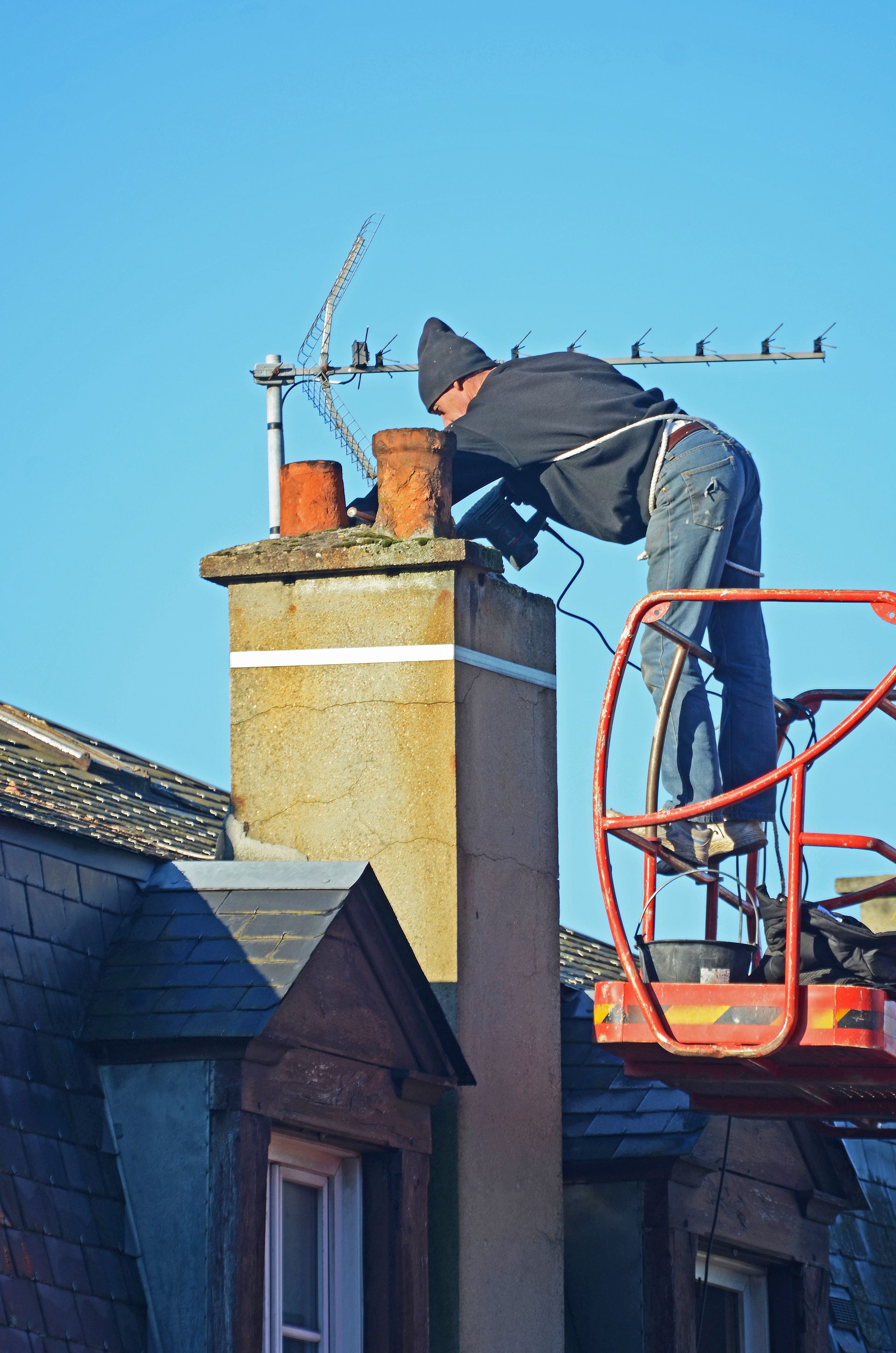 Vers la page Fumisterie.