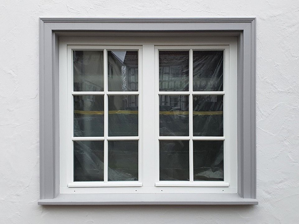 Traditionelle Fenster aus Holz von der Bernd Fauser Fensterbau GmbH aus Hattenhofen.