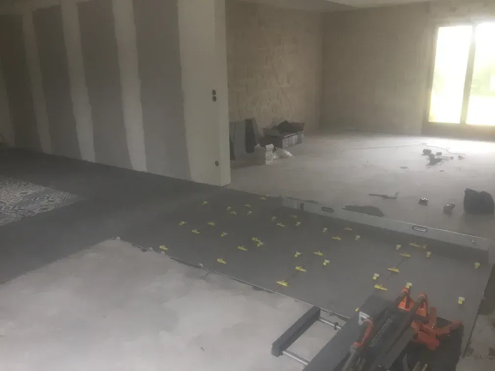 Photo d'un chantier du  bâtiment mené par Bassement