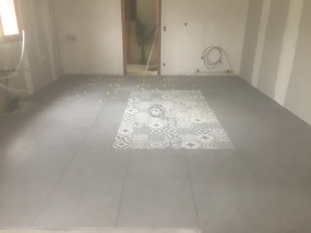Pose des carrelages finalisée