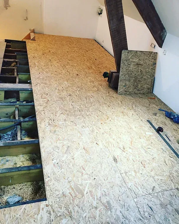 Création d'un sol sous les combles