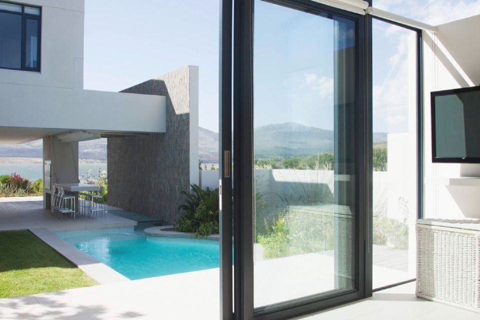 Blick auf einen Pool