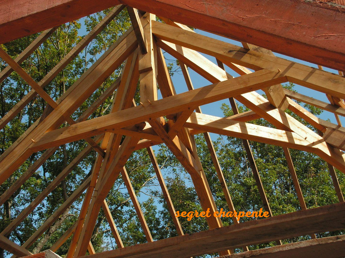 enrayure charpente chêne