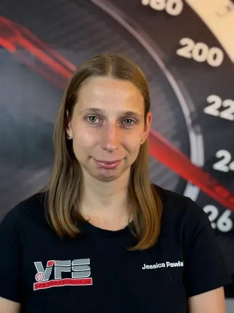 Jessica Pawlak - Fahrschule VFS