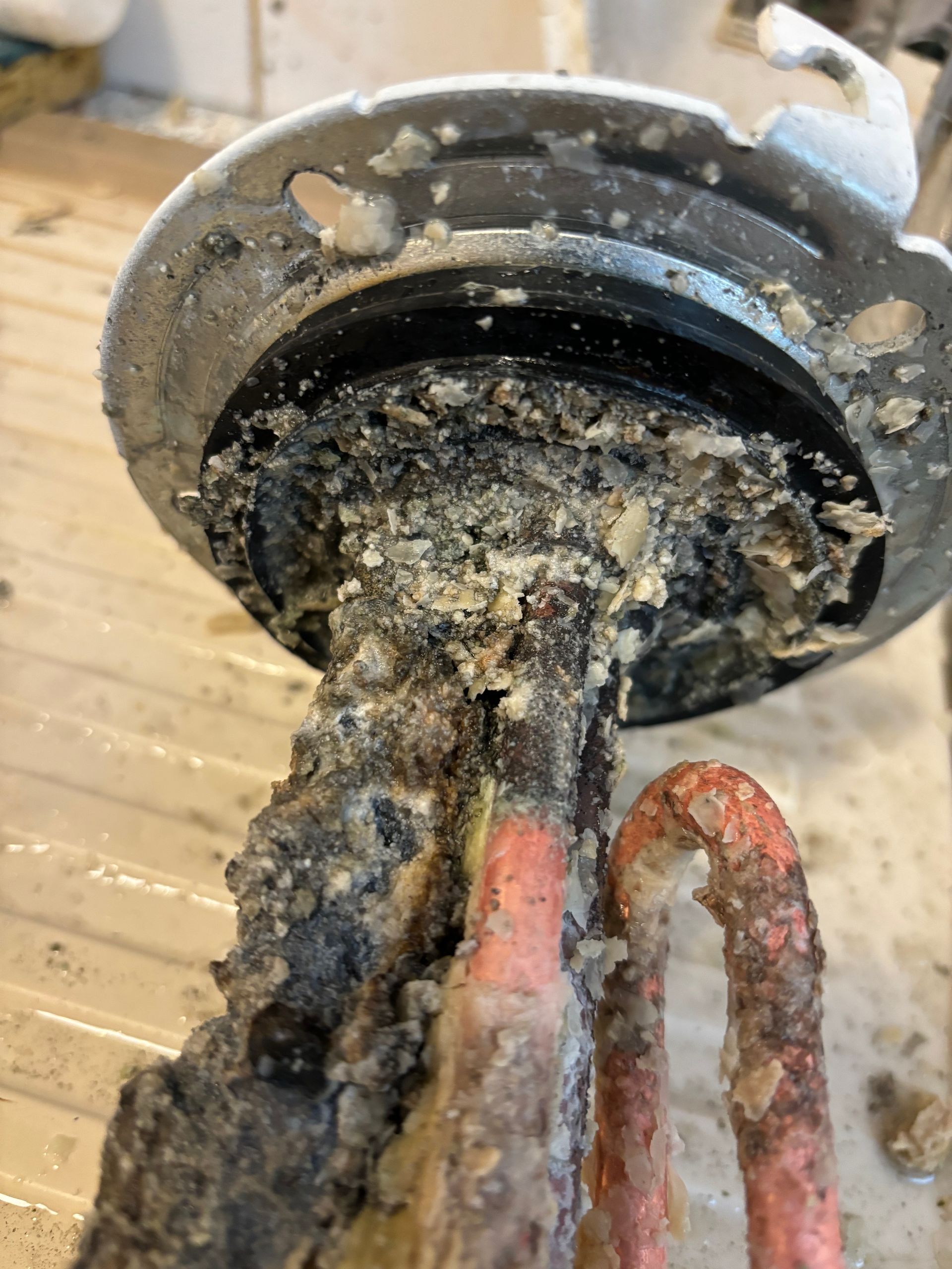 Ballon d'eau chaude blanc