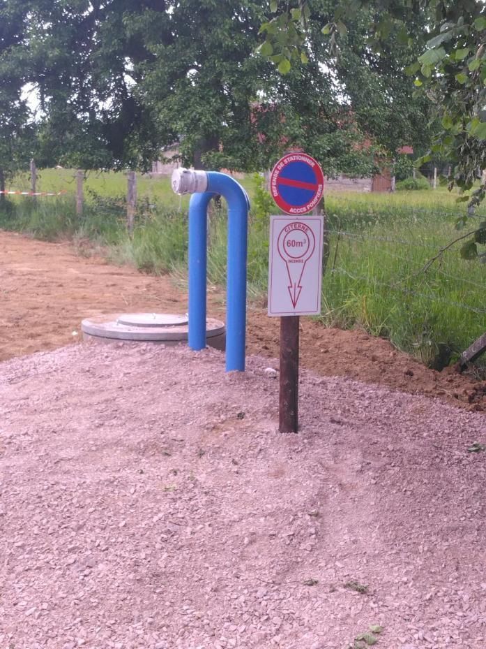 Transport de cuve d'assainissement verte