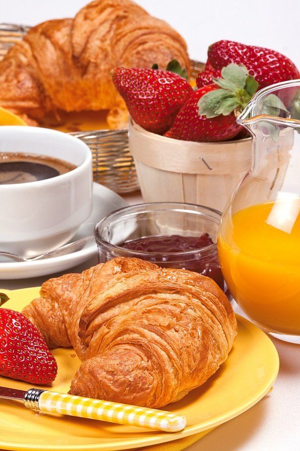 Petit déjeuner dans votre hôtel Au Bon Coin