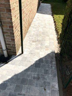 Pavage pour un contour de maison