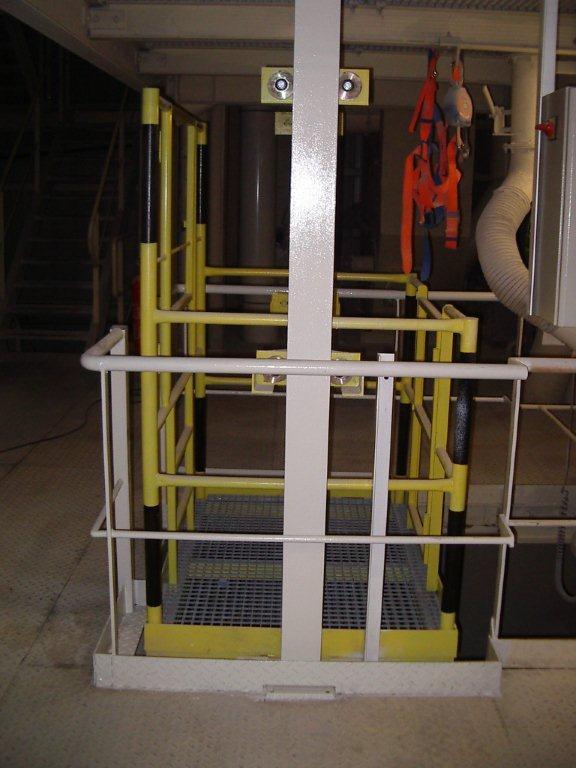 Ascenseur d'acces cimenterie