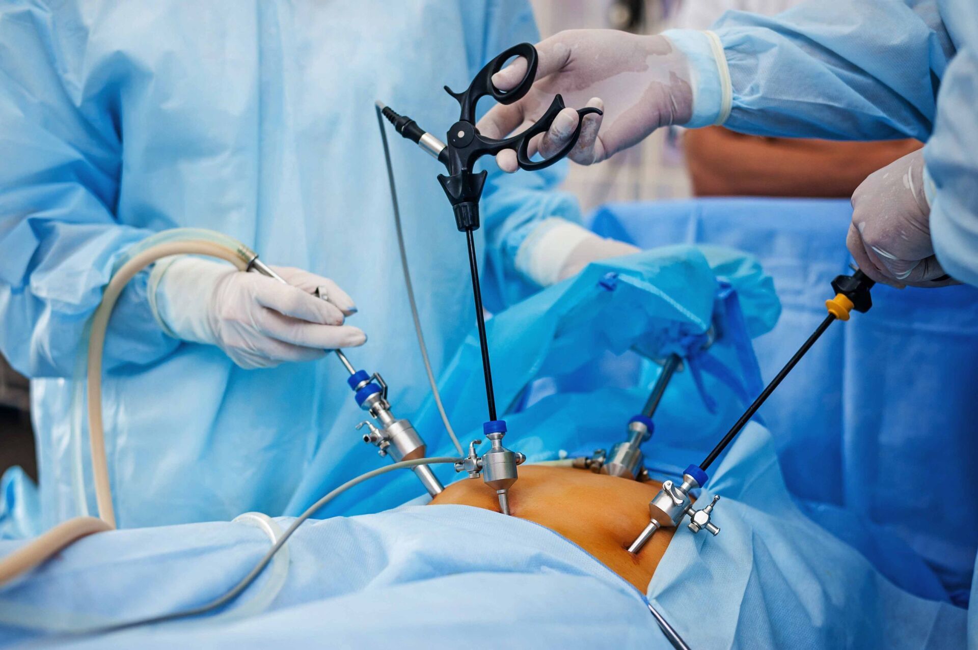 Gynaecological surgery – Dr Charles R. Wolf – Zurich