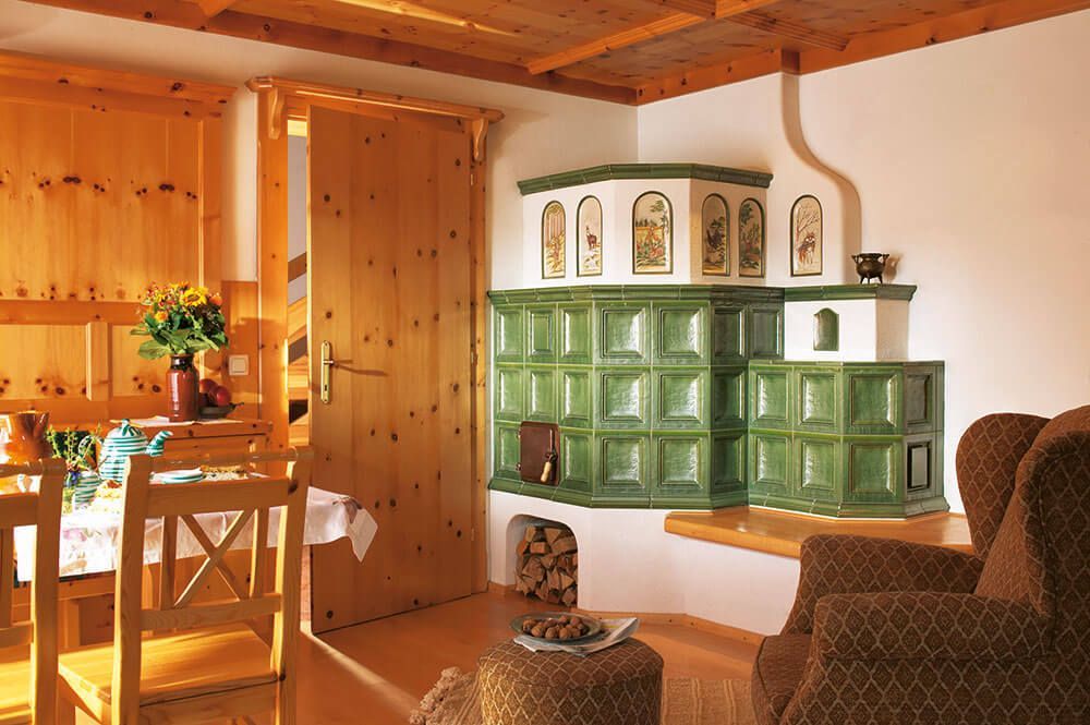 Kachelöfen mit Keramik von Sommerhuber