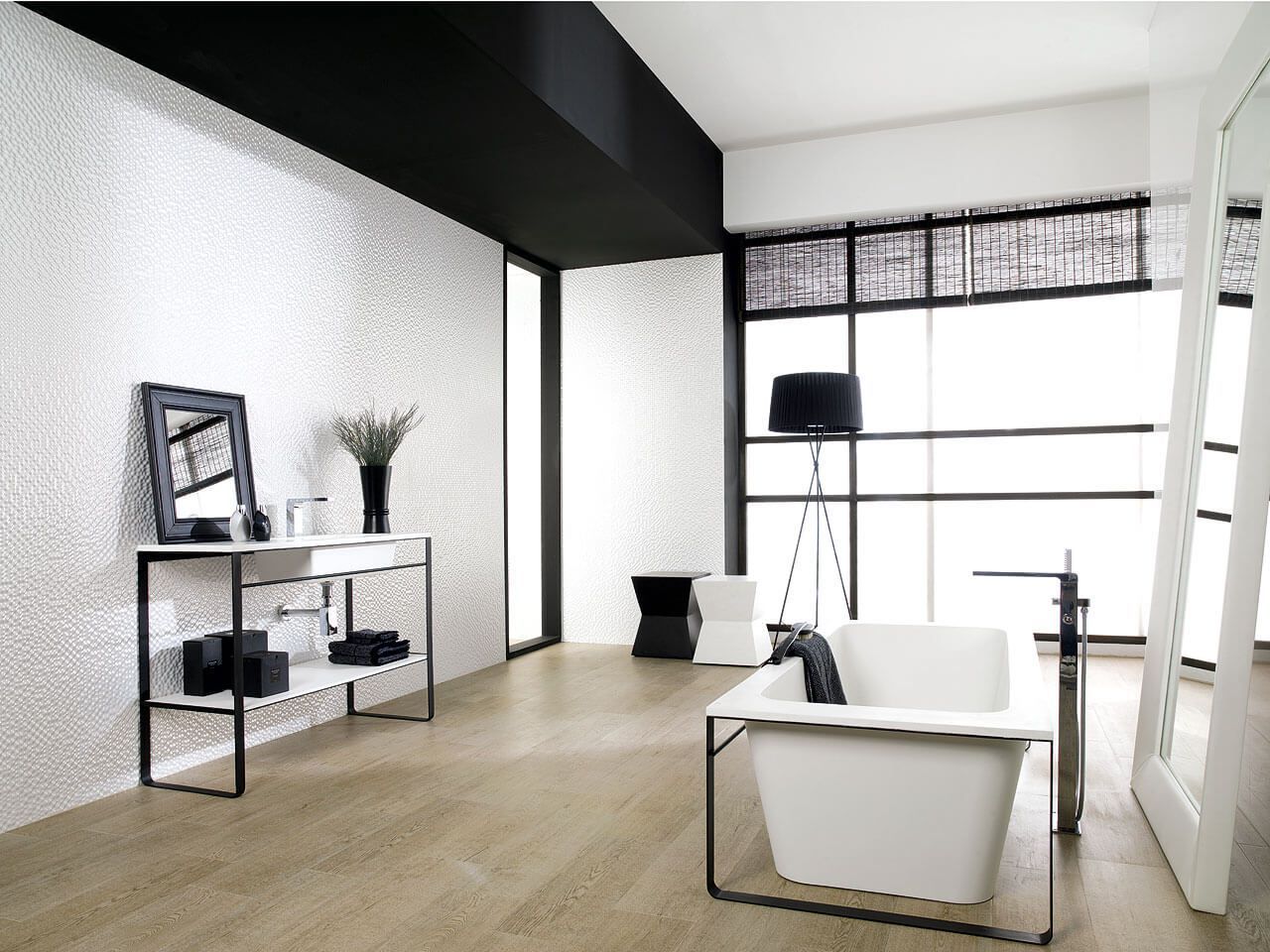 Fliesen, Mosaik & Naturstein von Porcelanosa