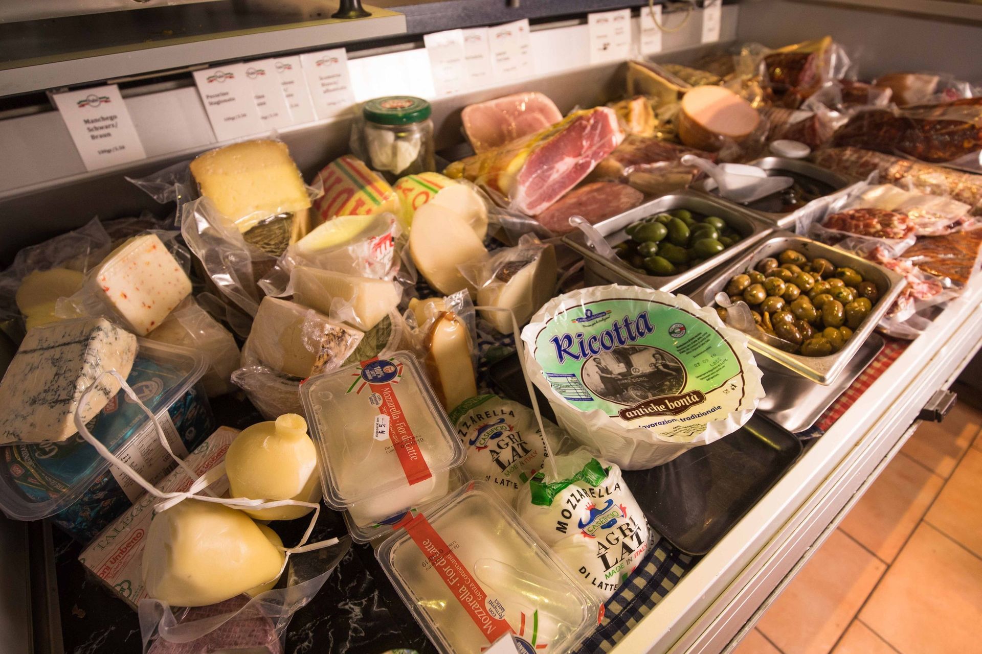 käse - metzgerei & macelleria salumeria fulvi - zürich