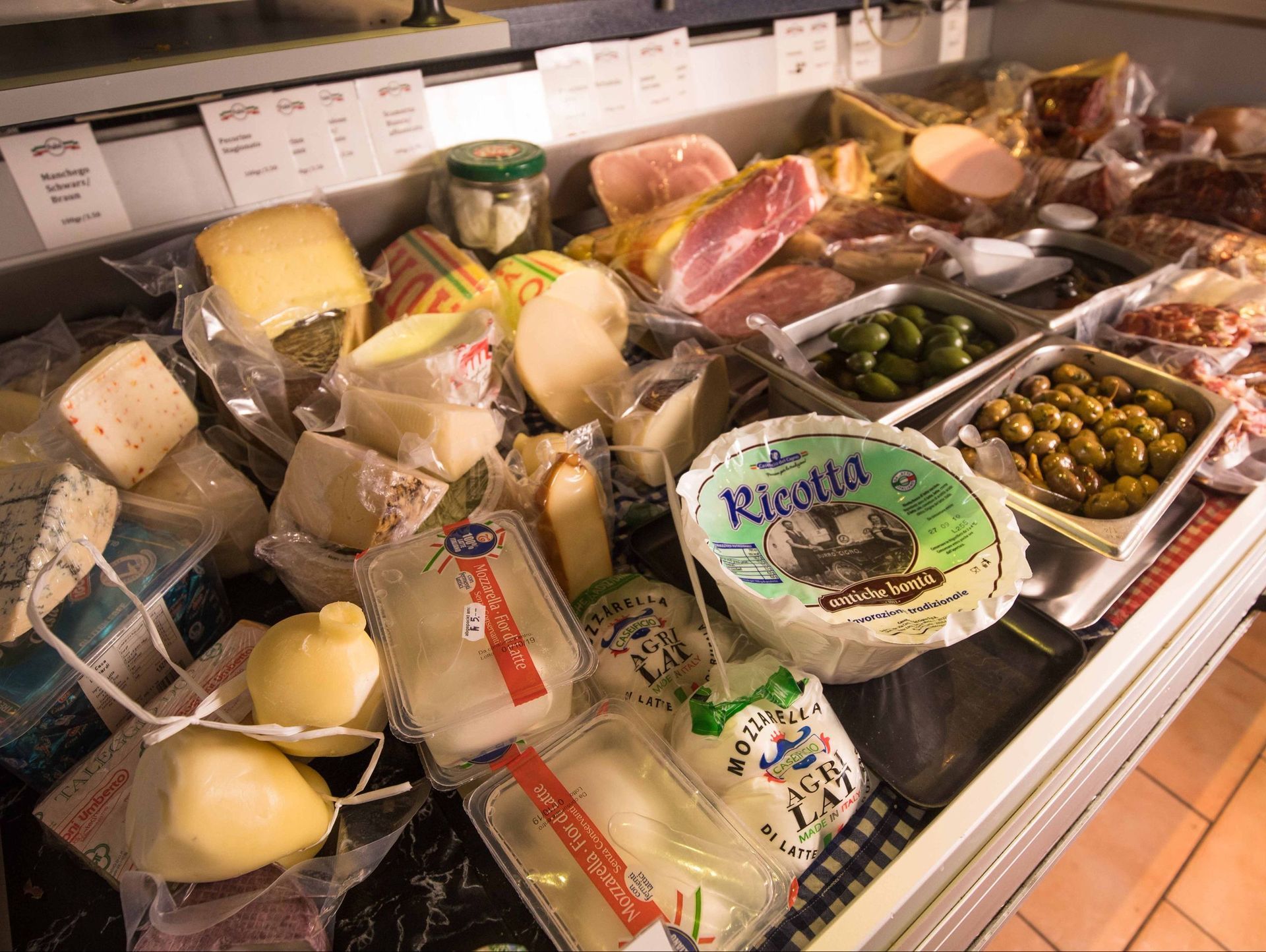 käse - metzgerei & macelleria salumeria fulvi - zürich