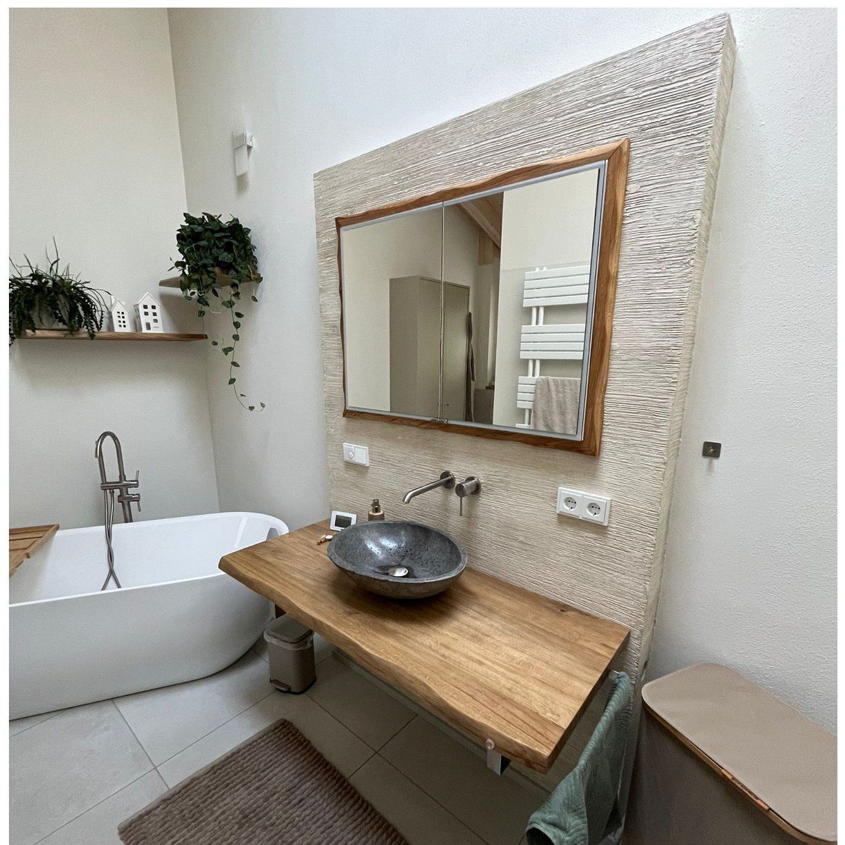 Modernes Badezimmer im Landhausstil