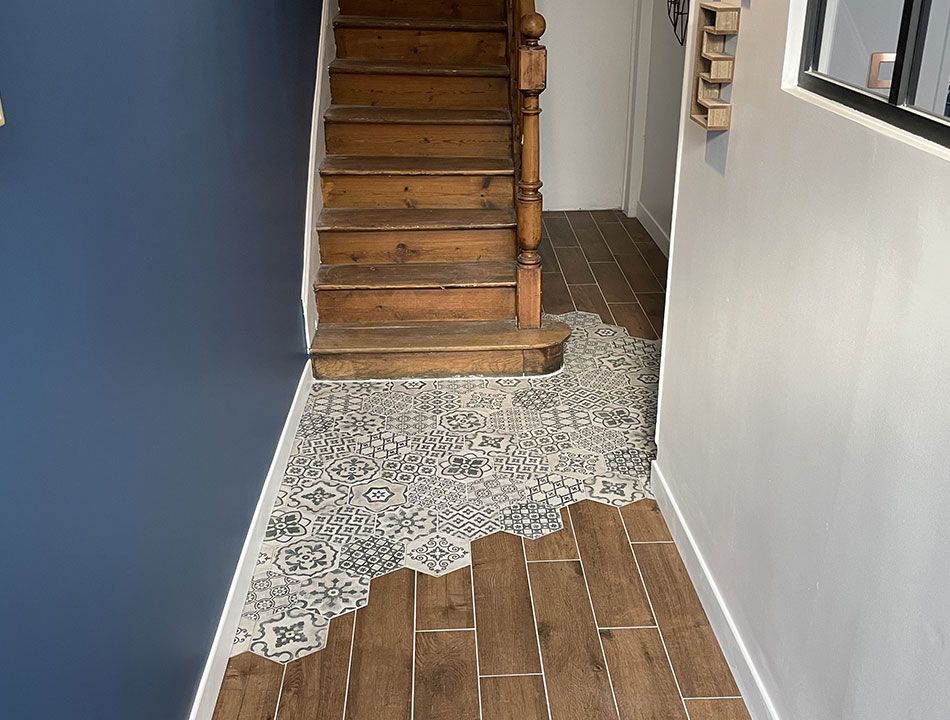 Escalier et revêtement de sol