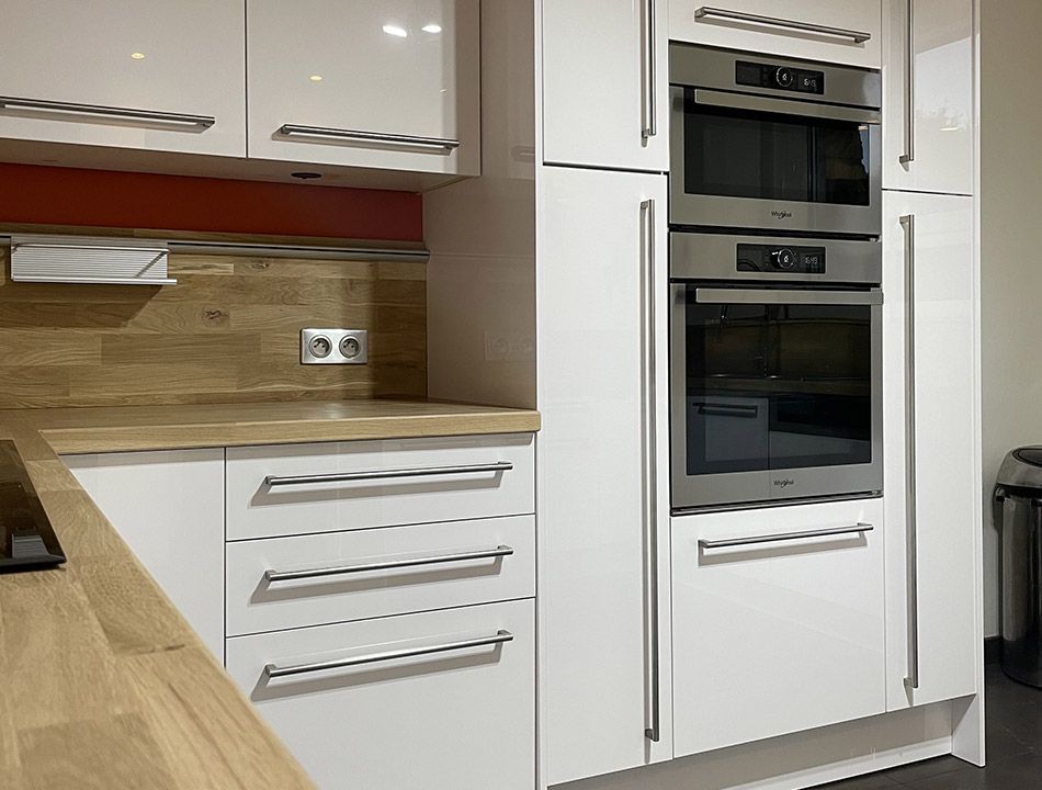 Divers éléments composants une cuisine