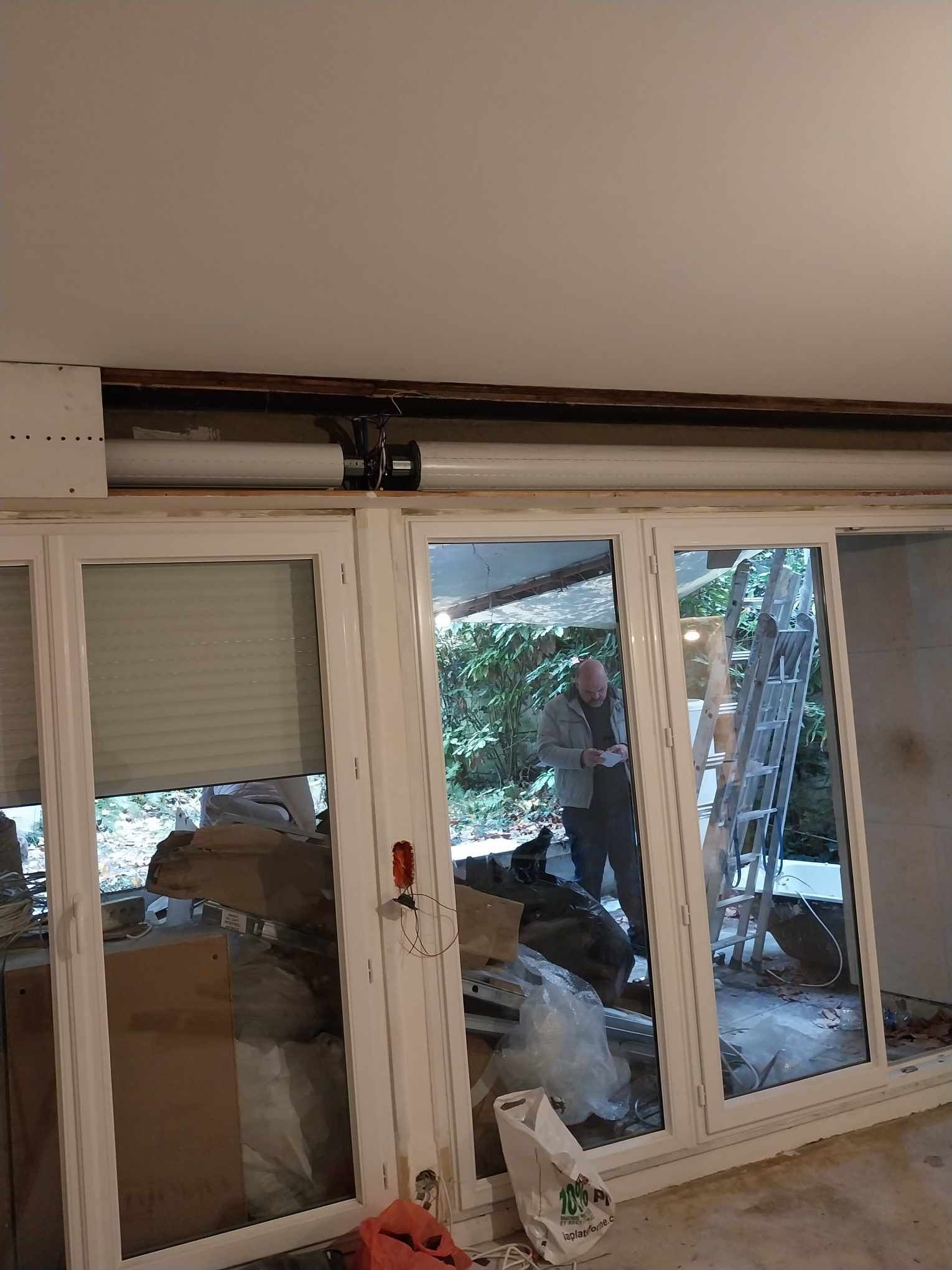 Installation de volets roulants