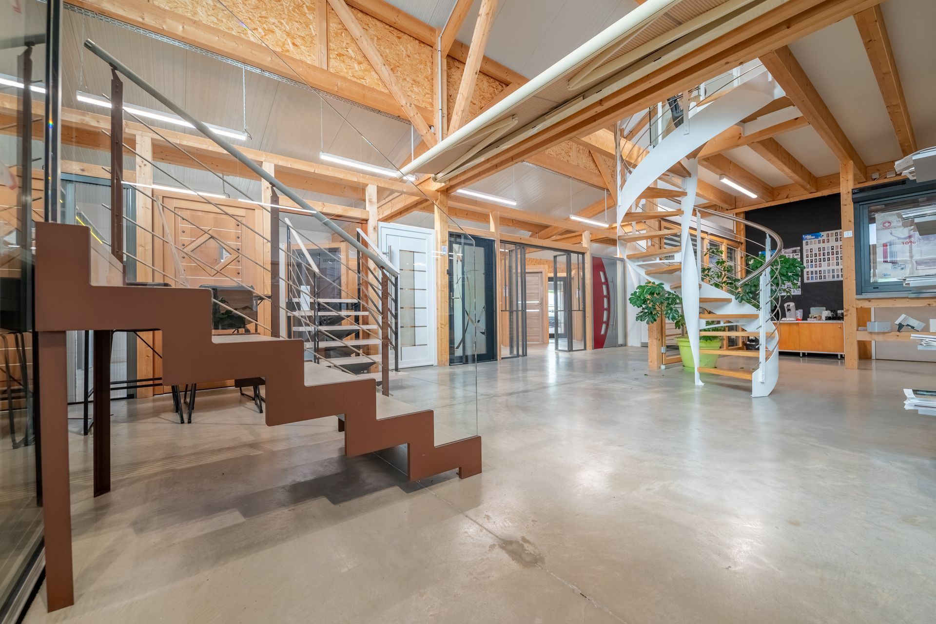 Escaliers de plusieurs styles